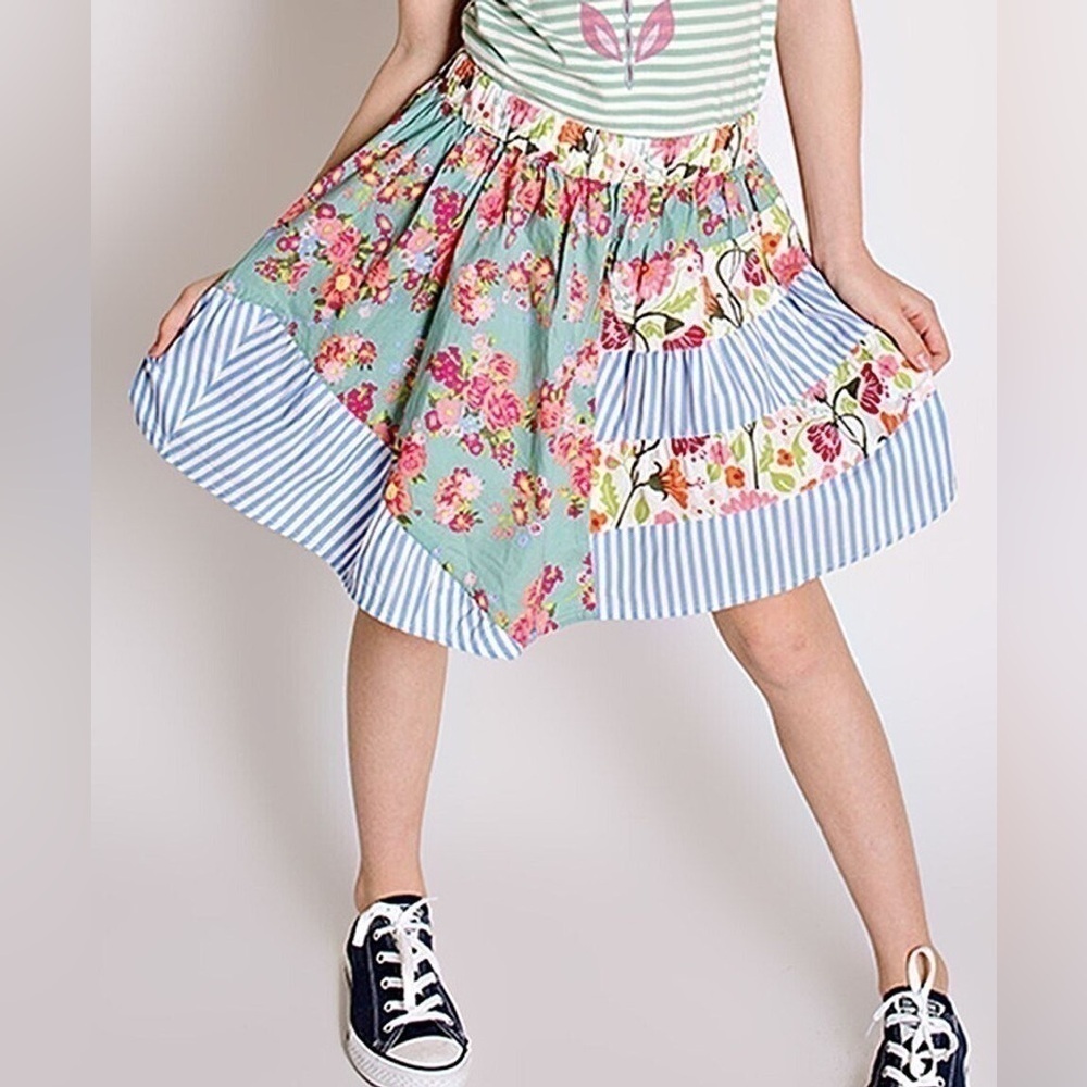 EUC Matilda Jane 435 Badminton Skirt Boho Floral Striped size 8